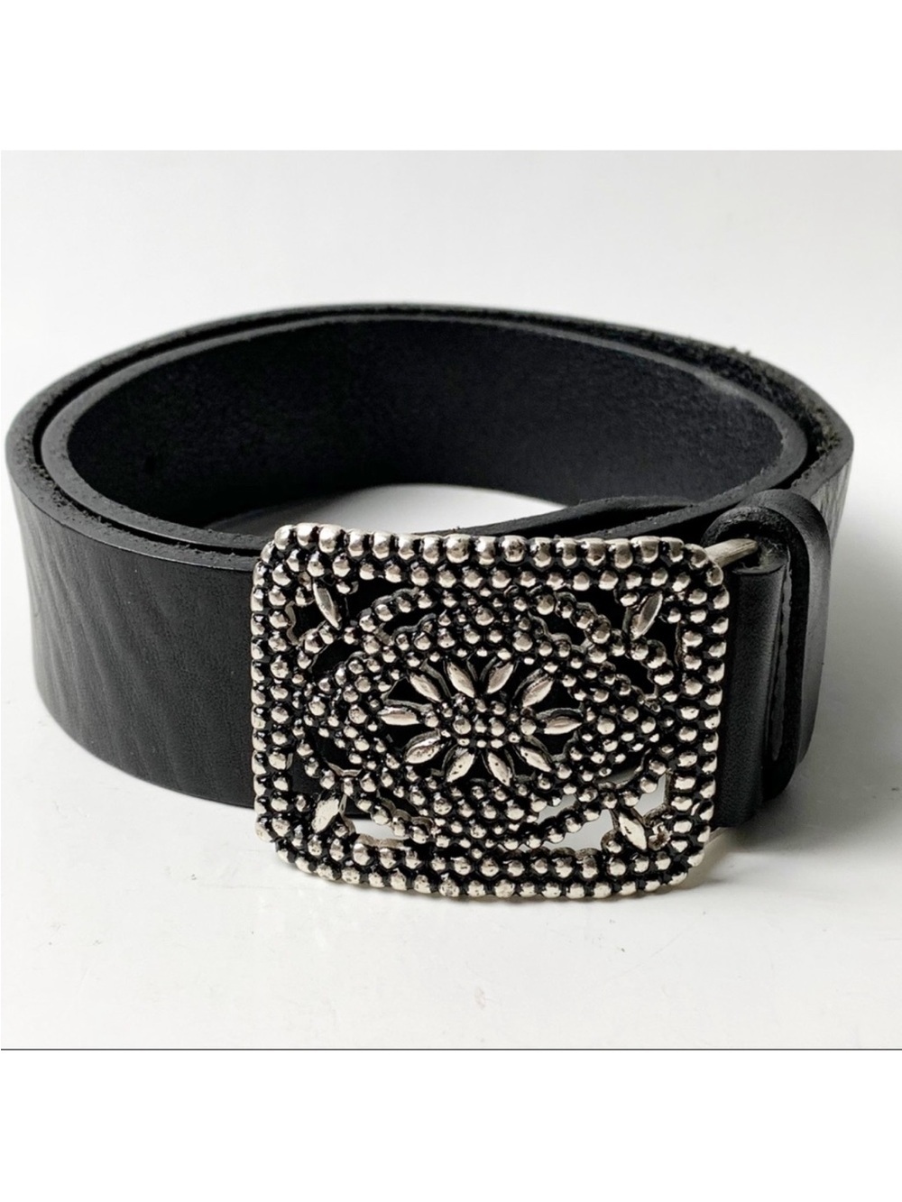Fossil Black Leather Belt with Silver Buckle Sz M